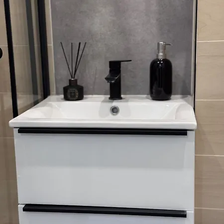 Helenka Loft House 24h Self Check-in Забже