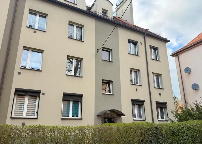 Helenka Loft House 24h Apartmán *